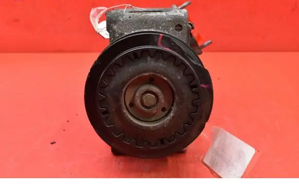 Peugeot 308 Air conditioning (A/C) compressor (pump) 967565588001