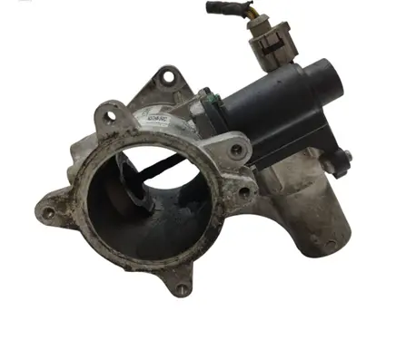 Volkswagen Transporter - Caravelle T5 EGR valve 700823010 P0D33800 240215