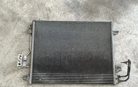 Chrysler Grand Voyager V A/C cooling radiator (condenser) 04677782AA