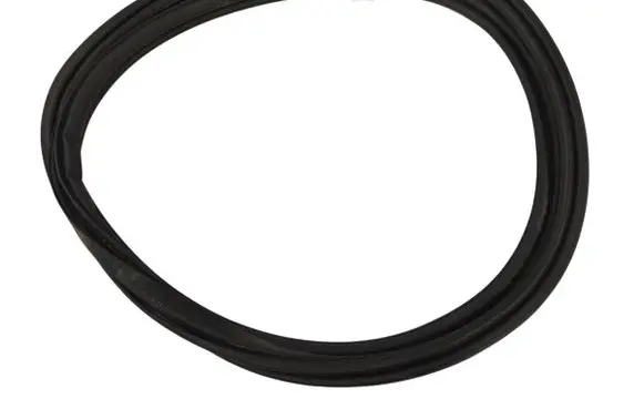 Volvo S90, V90 Rear door rubber seal (on body) 