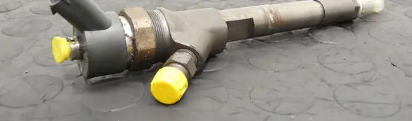 Fuel injector