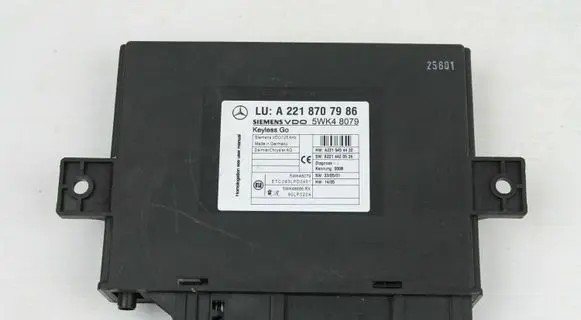 Mercedes-Benz S W221 Keyless (KESSY) go control unit/module A2218707986