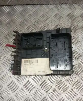 Volkswagen Touran I Fuse box set 1K0937806