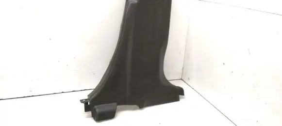 Suzuki SX4 S-Cross (B) pillar trim (bottom) 7623161M0