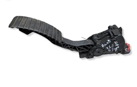 Renault Laguna II Accelerator throttle pedal S26301547 8200415817