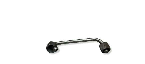 Land Rover Discovery Sport Fuel injector supply line/pipe 