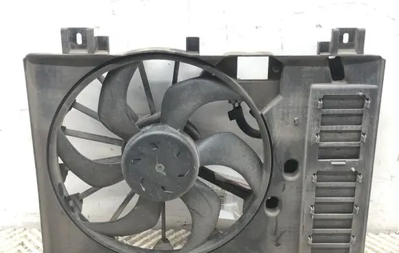 Peugeot 508 Fan set 