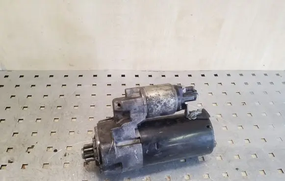Audi Q7 4L Starter motor 0001125521