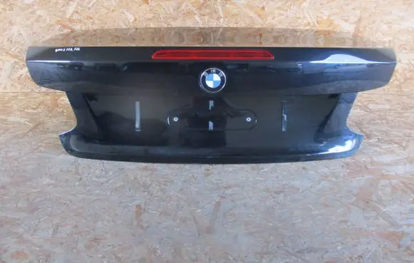 BMW 2 F22 F23 Truck tailgate 