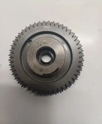 Mercedes-Benz E A207 Crankshaft gear A6510301813 A6510340205