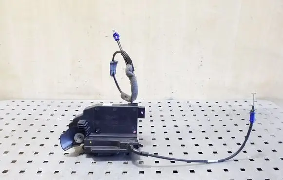 Citroen C4 Grand Picasso Front door lock 9810310480