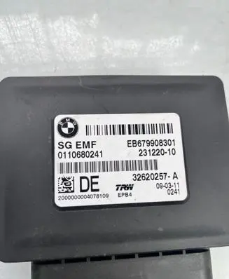BMW 5 F10 F11 Hand brake control module 679908301