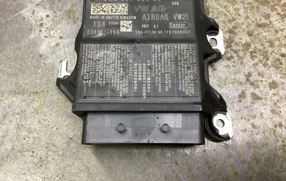 Airbag control unit/module