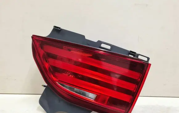 BMW 5 GT F07 Tailgate rear/tail lights A055364