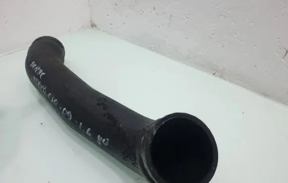 Volvo C30 Intercooler hose/pipe