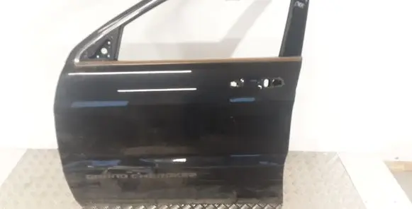 Jeep Grand Cherokee Front door