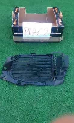 Peugeot 5008 II Front bumper lower grill 9810870377 906760091