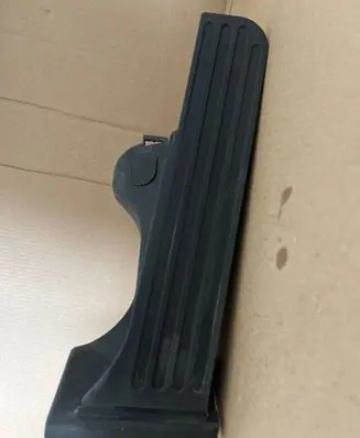Volkswagen PASSAT B5.5 Accelerator throttle pedal 1T1721503H 6PV00868900