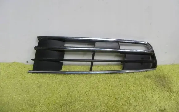 Volkswagen Phaeton Front bumper lower grill 3D0853665K