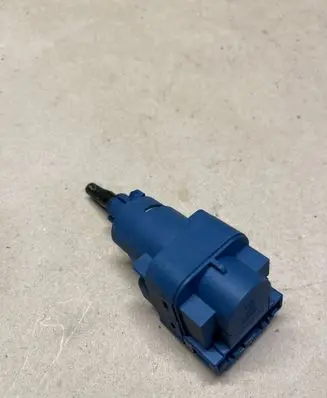 Volkswagen Polo V 6R Brake pedal sensor switch 6Q0927189
