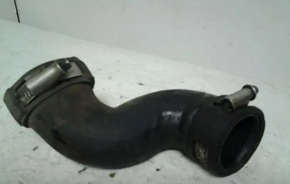 Audi A8 S8 D3 4E Intercooler hose/pipe 4E0145745