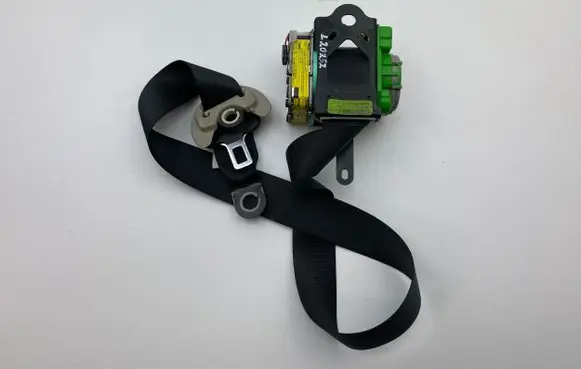 Toyota Corolla E140 E150 Front seatbelt