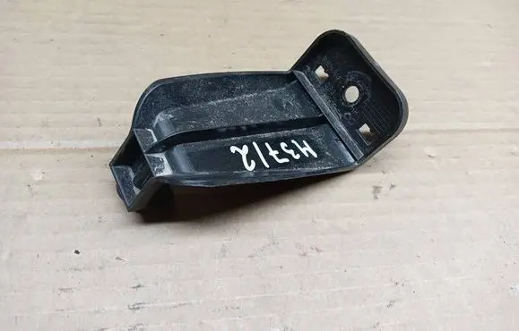 Renault Austral Rear bumper mounting bracket 791834150R 093075