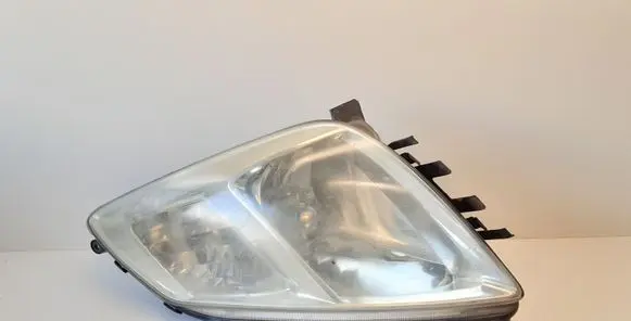 Toyota Prius (XW20) Headlight/headlamp