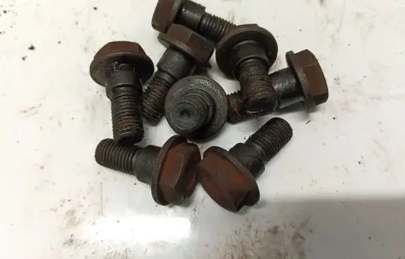 Toyota Avensis Verso Nuts/bolts 