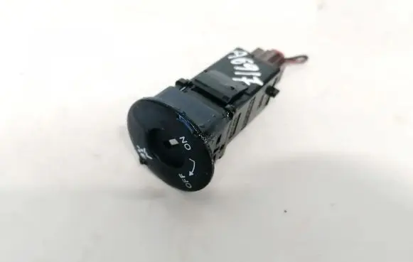 Passenger airbag on/off switch