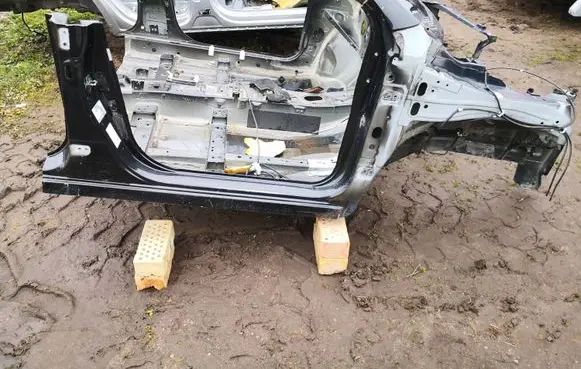 Nissan Qashqai Front quarter panel 