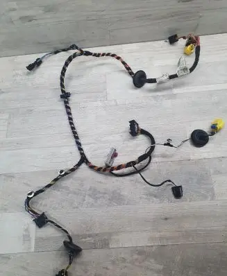 Skoda Octavia Mk2 (1Z) Front door wiring loom 1J0973715