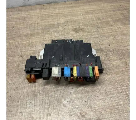 Mercedes-Benz E W211 Comfort/convenience module A0315451732 05045124 04512403012001