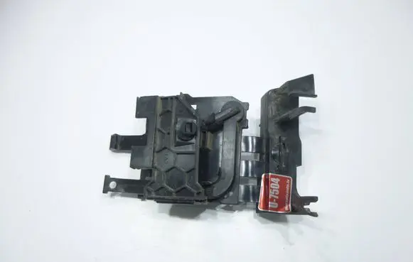 Other engine bay part