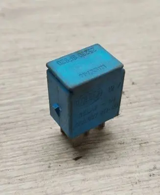 Renault Megane II Other relay 25230