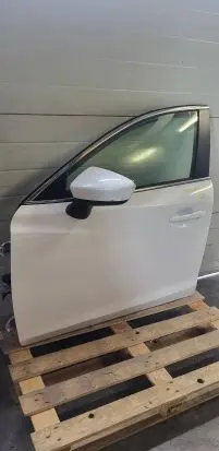Mazda 6 Front door 8W90020W
