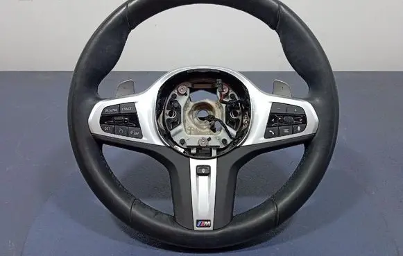 BMW X4 F26 Steering wheel 309298610