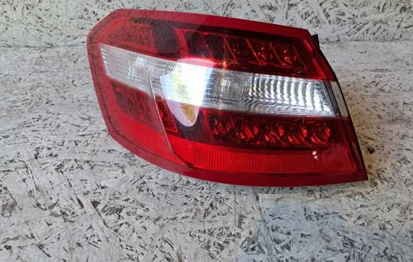 Mercedes-Benz E W212 Rear/tail lights