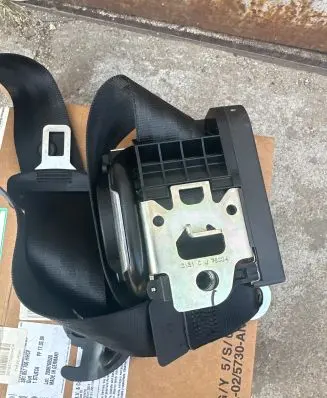 Skoda Superb B5 (3U) Front seatbelt 3B1857706H