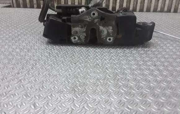 Fiat Stilo Front door lock