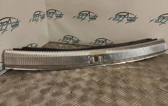 Audi A6 S6 C6 4F Trunk/boot sill cover protection 4F9864483