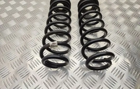Volkswagen Golf Sportsvan Rear coil spring 5Q0511115GJ
