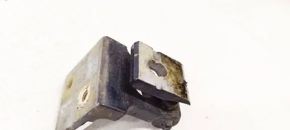 Audi A4 S4 B5 8D Rear door lower hinge 8D0833402