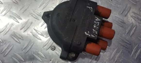 Opel Omega A Spark distributor cap 1235522435