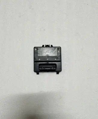 Jeep Grand Cherokee WL Tailgate/trunk control unit/module 68356645AI