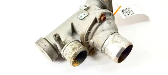 Jaguar XJ X308 Thermostat housing 96JV8594BD 96JV8594