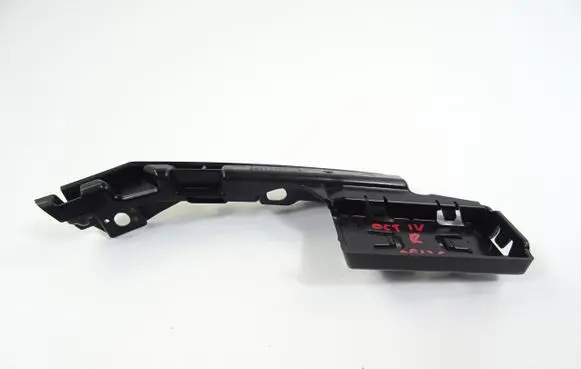 Skoda Octavia Mk4 Fender mounting bracket