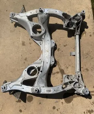 BMW 5 F10 F11 Front subframe 6796693 4715957222