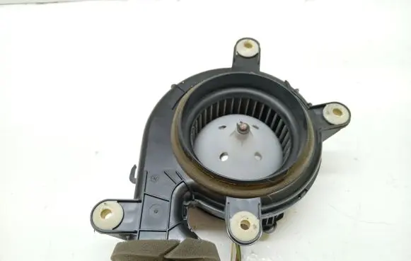 Citroen DS5 Heater fan/blower 9670033580
