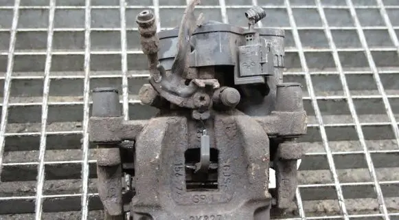 Land Rover Discovery Sport Rear brake caliper